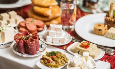 Alkali Diyette Kahvaltı ve Öğlen Yemeği Nasıl Olmalı?