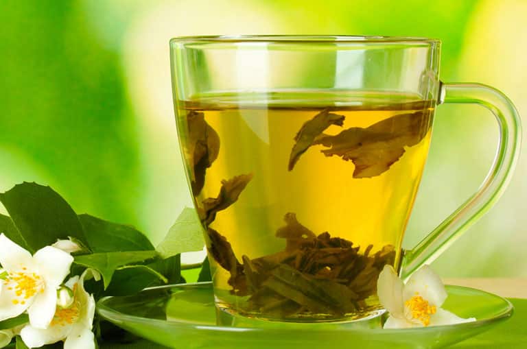 Yeşil Çay: Yeşil Çay Nasıl Hazırlanır? Faydaları ve Yan Etkileri Nelerdir?
