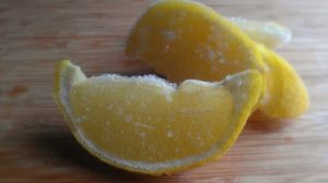 Dondurulmuş limon