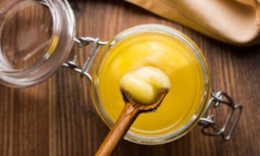 Ghee Sade Yag Saf Yag Nedir Nasil Yapilir