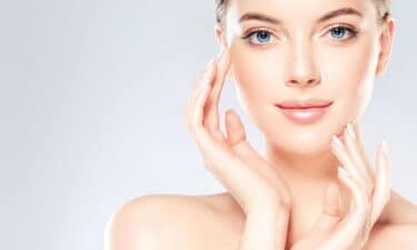 Temiz Cilt İçin Evde Uygulayabileceğiniz Tarifler