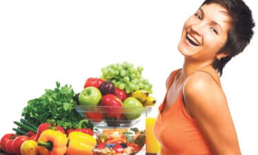 Zamanın Gücüne Karşı Koyarak Yaşlanmayı Yavaşlatan 4 Beslenme İpucu