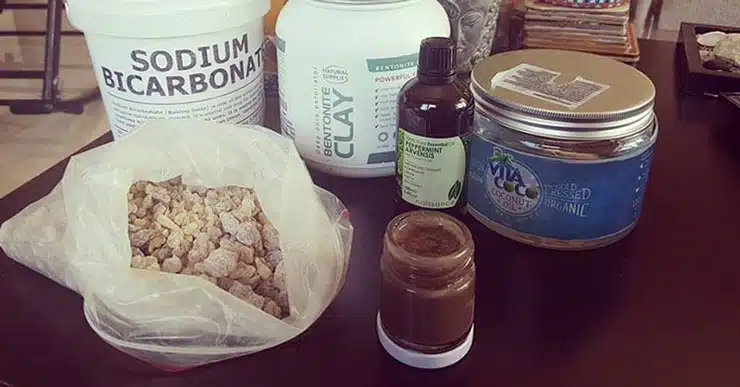 Diş Macunu Yapımı ve Flörür'ün Zararları 1 Diş Macunu Yapımı ve Flörür'ün Zararları