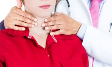 Yemek Borusu Kanseri (Özofagus) Nedir? Belirtileri ve Nedenleri Nelerdir?