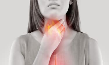 Yemek Borusu Kanseri (Özofagus) Tedavi Yöntemleri? Nasıl Teşhis Edilir?